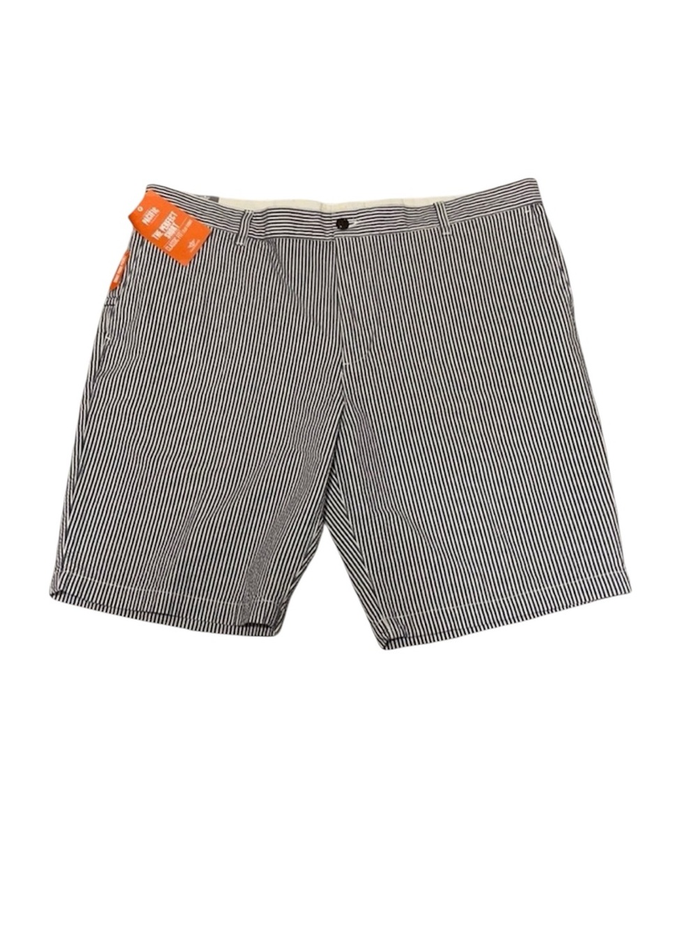 Dockers Pacific Collection Seersucker Shorts NEW Size 42 Flat Front Navy Stripe